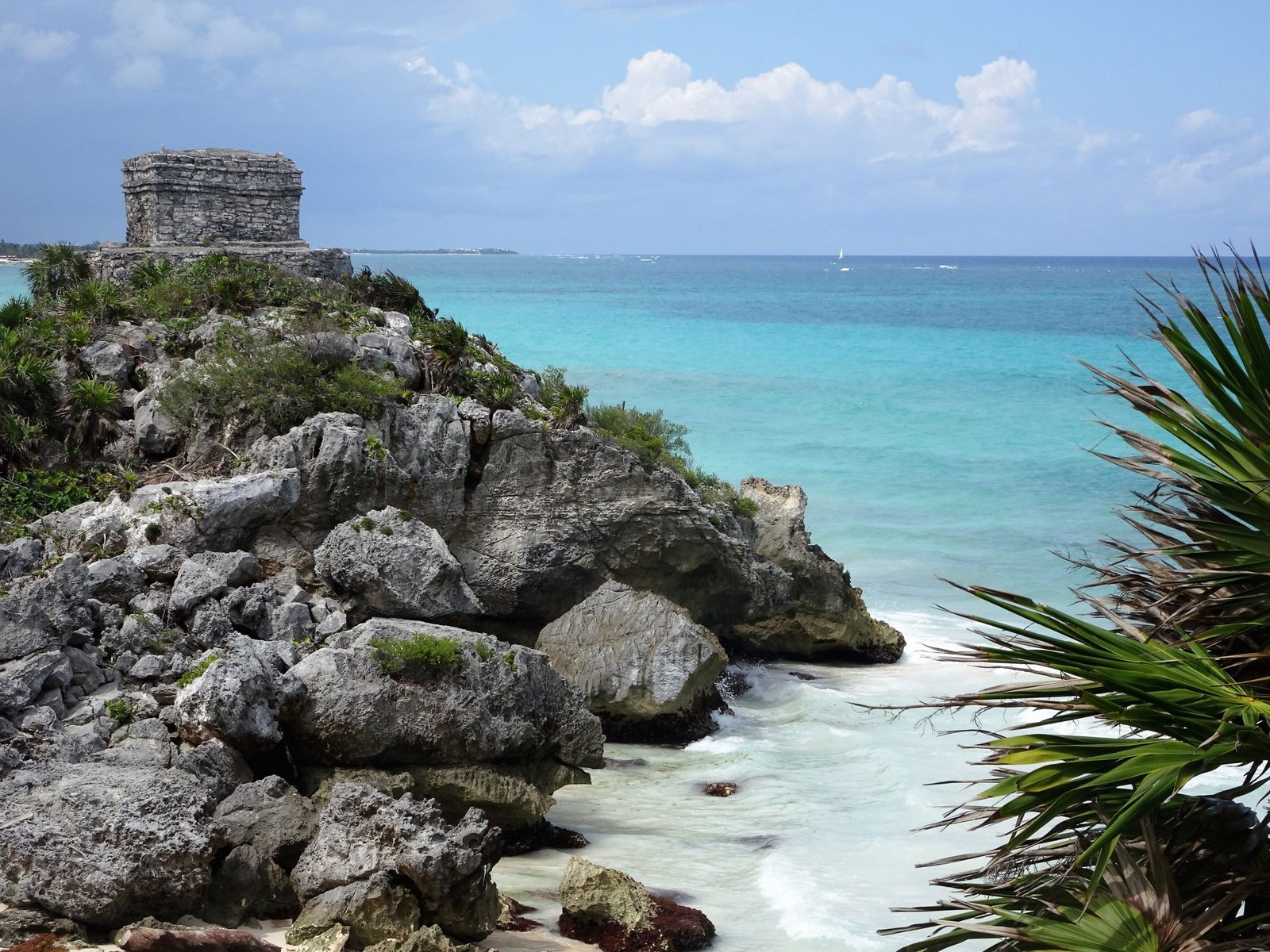 Ultimate Travel Guide: Tulum Archaeological Site (2026)